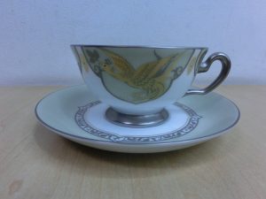 東灘　芦屋　食器　買取　甲南山手　大吉