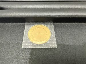 御在位 10万円金貨 古銭