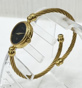 グッチ(GUCCI)バングルウォッチ 2700L (レディース)②