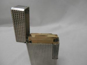 買取大吉八尾店にデュポンのライターをお持ちください。平野、柏原、志紀、布施、東大阪、若江岩田、瓢箪山。