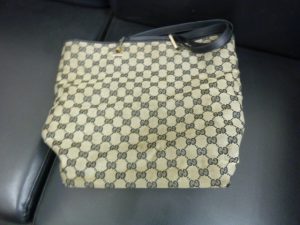 買取大吉八尾店へグッチ、GUCCIをお持ちくだい。平野、志紀、瓢箪山、藤井寺、布施、東大阪、若江岩田。