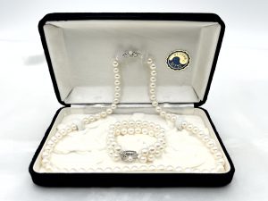 あこや真珠のネックレス＆2連ブレスレット①