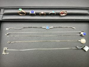 ネックレス、リング