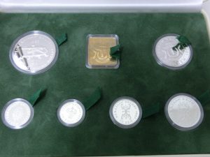 東灘　芦屋　記念硬貨　外国銭　銀貨　買取　甲南山手　大吉