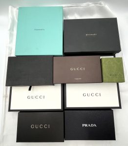 『ブランド品の空箱（付属品）』