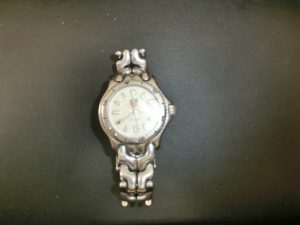 買取大吉八尾店へタグホイヤーをお持ちいただきました。平野、柏原、東大阪、志紀、布施、藤井寺、瓢箪山。