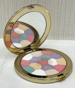 「ゲラン（GUERLAIN）」のフェイスパウダー