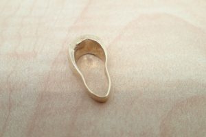 歪んでる金の指輪をお買取いたしました♪壊れてる貴金属を売るなら大吉ゆめタウン八代店へ！