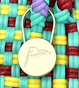 『Letra（レトラ）』のメルカドバッグ