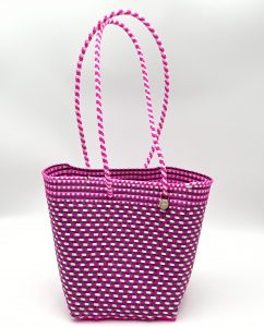 『Letra（レトラ）』のメルカドバッグ