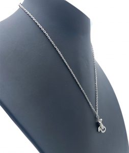 サルヴァトーレ・フェラガモのネックレス