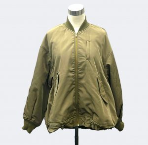 「DouDou（ドゥドゥ）」のMA-1（ボマージャケット）