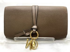 【クロエ（Chloé） アルファベット ロングウォレット】
