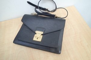 内側がボロボロのルイヴィトンのバッグも大歓迎!買取大吉 ゆめタウン八代店
