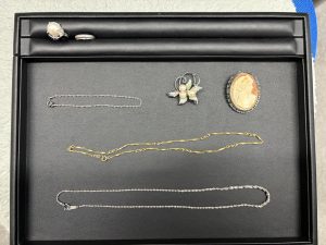 貴金属
