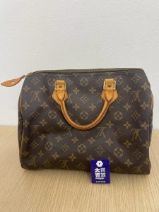 広島市五日市で高価買取したルイ・ヴィトンのモノグラム柄バッグ『スピーディ』。長年ご愛用されたヴィンテージのお品物も無料査定