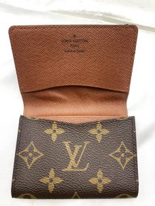 LVモノグラムのカードケース