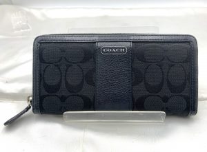 COACH(コーチ) シグネチャー ラウンド長財布(レディース)