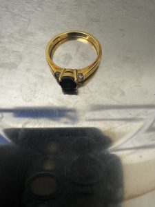 堺市で宝石・貴金属・金・プラチナ製品の買取なら買取大吉イズミヤ阪和堺店にお任せください