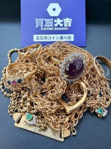 金アクセサリー・色石付きジュエリーまとめ買取実績｜買取大吉五日市コイン通り店