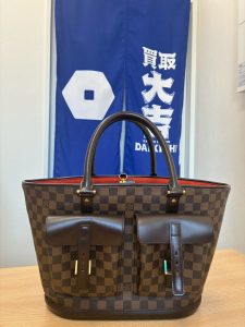 広島市五日市の買取専門店で高価買取したルイ・ヴィトン（LOUIS VUITTON）ダミエ・エベヌのトートバッグ「マノスクGM」