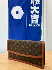 広島市五日市の買取専門店で高価買取したルイ・ヴィトン（LOUIS VUITTON）モノグラムのクラッチバッグ「ポシェット・ダム」
