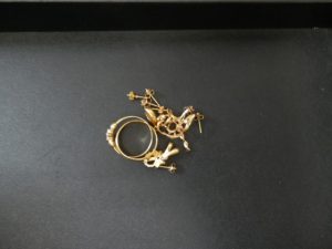 買取大吉八尾へ貴金属をお持ちください。志紀、柏原、平野、布施、瓢箪山、藤井寺、東大阪、若江岩田、羽曳野、加美、小阪。