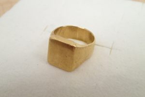 純金リングを超高額買取いたしました♪身に付けなくなった貴金属を高く売るなら大吉ゆめタウン八代店へ!