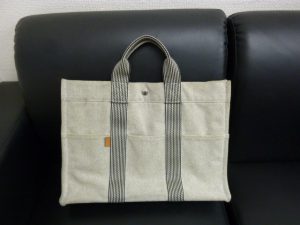 買取大吉八尾店にエルメスをお持ちいただきました。平野、柏原、東大阪、若江岩田、藤井寺、志紀、瓢箪山、布施。