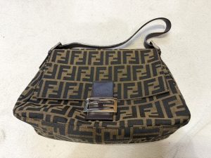 FENDI フェンディ バッグ ブランド