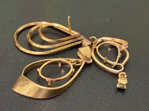 東灘 芦屋 貴金属 金製品 買取