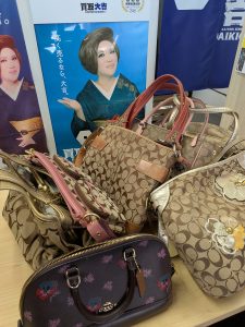 ハイブランドだけじゃない！COACHのバッグも鹿児島市・買取大吉鹿児島吉野店へ！