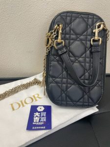 【出張買取対応】広島市五日市の買取大吉五日市中央店が高価買取したディオール（DIOR）のレディディオール フォンホルダー（スマホショルダー）