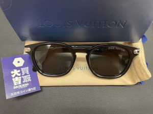 買取大吉五日市コイン通り店で買取したルイ・ヴィトンのダークカラーフレームサングラス
