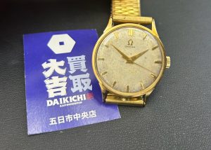 【出張買取対応】広島市五日市の買取大吉五日市中央店が高価買取した文字盤にシミや焼けがある古いオメガ（OMEGA）のアンティーク腕時計