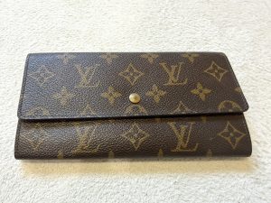 Louis Vuitton ルイヴィトン 財布 ブランド