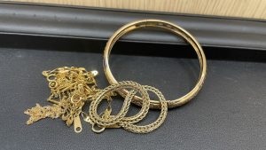 18金 K18 ネックレス バングル ブレスレット 買取 浜松市浜名区 遠鉄ストアきらりタウン店