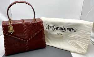 イヴ・サンローラン（Yves Saint Laurent） のハンドバッグ