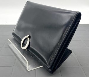 『クリスチャン・ディオール(Christian Dior)の長財布』