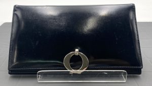 『クリスチャン・ディオール(Christian Dior)の長財布』