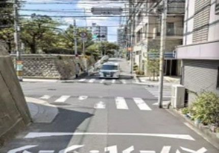 イズミヤ法円坂店 最新相場で高価買取なら 大吉